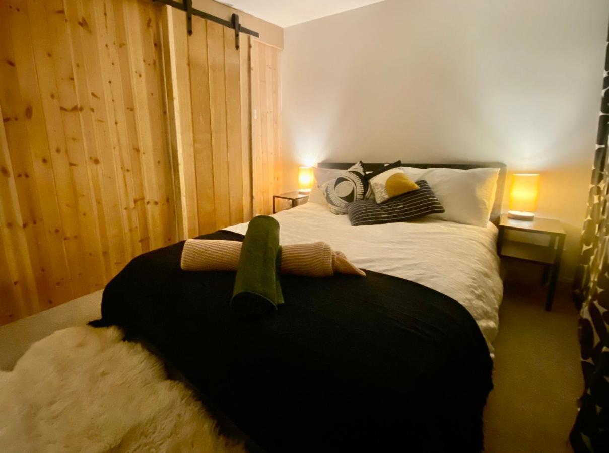 The Dragonfly Bnb, 格拉斯顿伯里 外观 照片